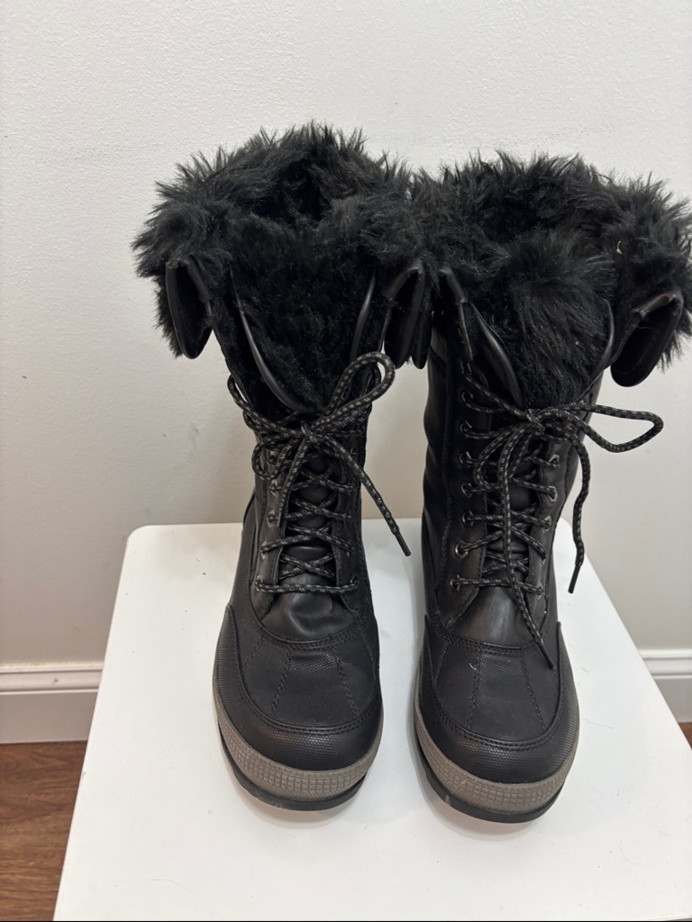 Women's Lane Bryant Black Faux-Fur Lace-Up Winter Waterproof Boots